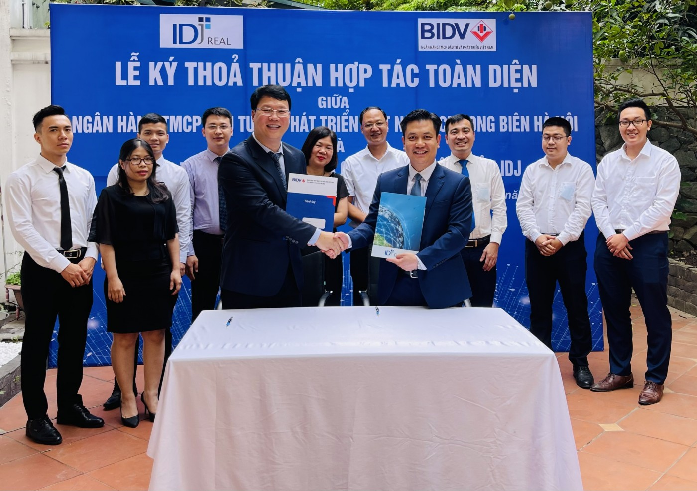 IDJ Real ký kết với BIDV